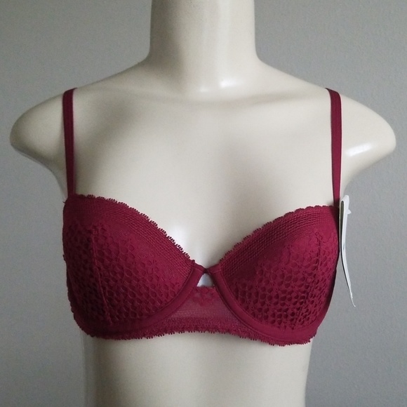 DKNY Women's Sheer Lace Balconette - Picture 2 of 8